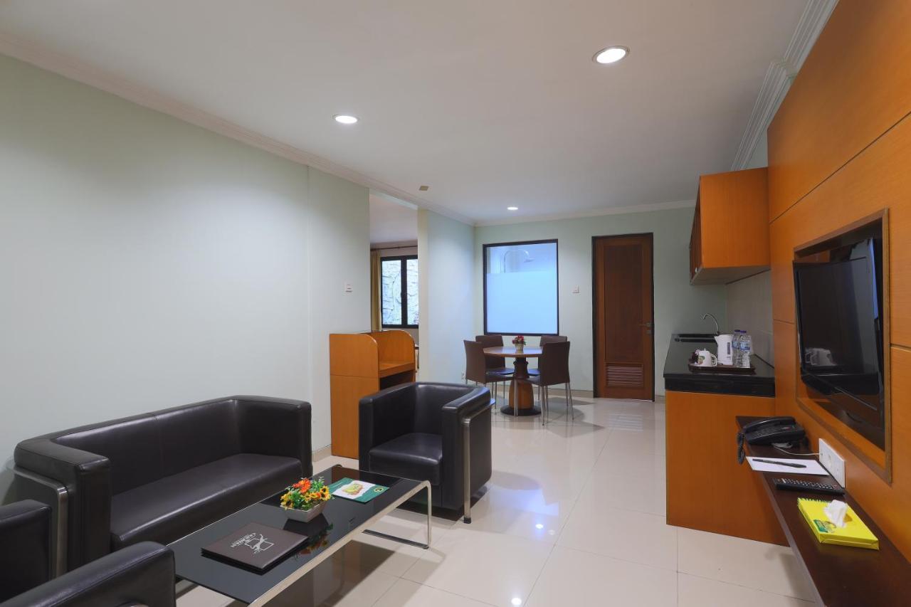 Safari Resort Puncak Eksteriør billede