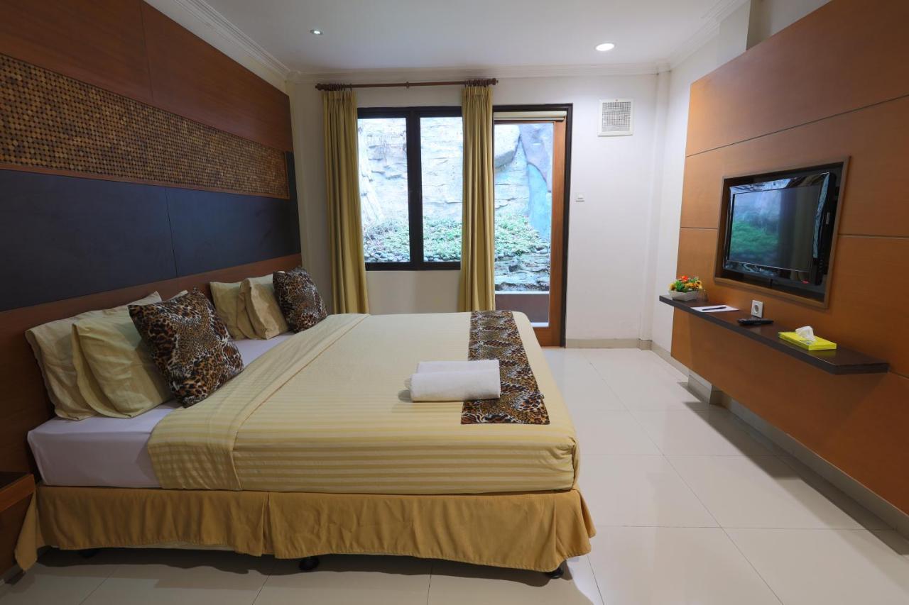 Safari Resort Puncak Eksteriør billede