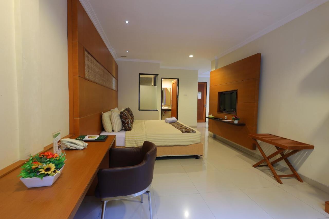 Safari Resort Puncak Eksteriør billede