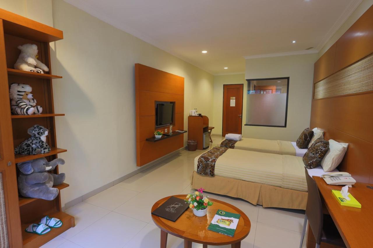 Safari Resort Puncak Eksteriør billede