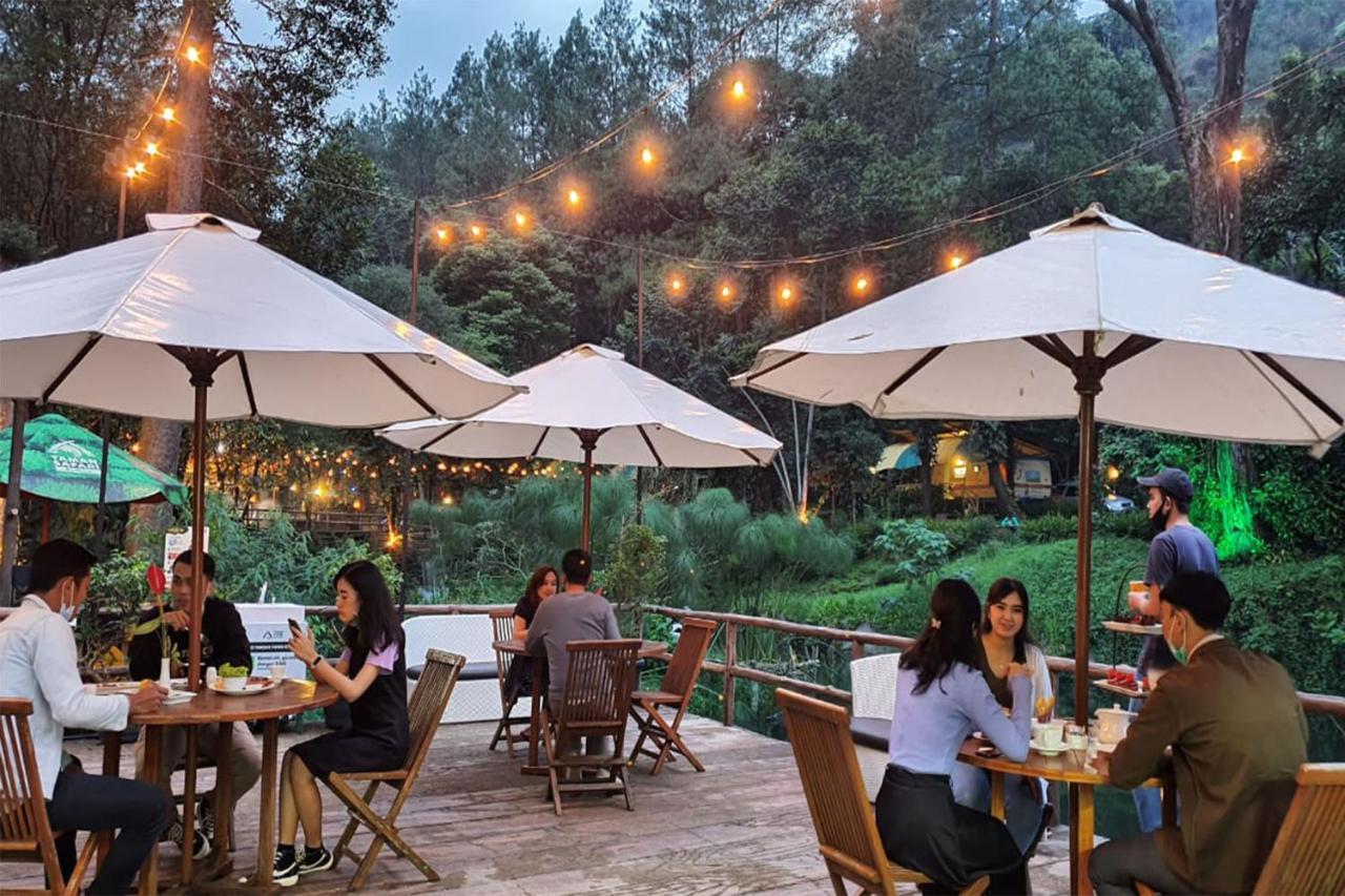 Safari Resort Puncak Eksteriør billede