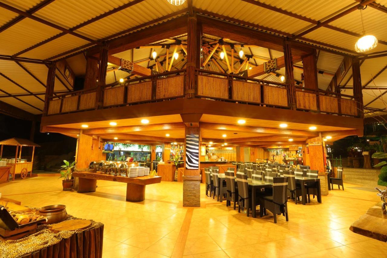 Safari Resort Puncak Eksteriør billede