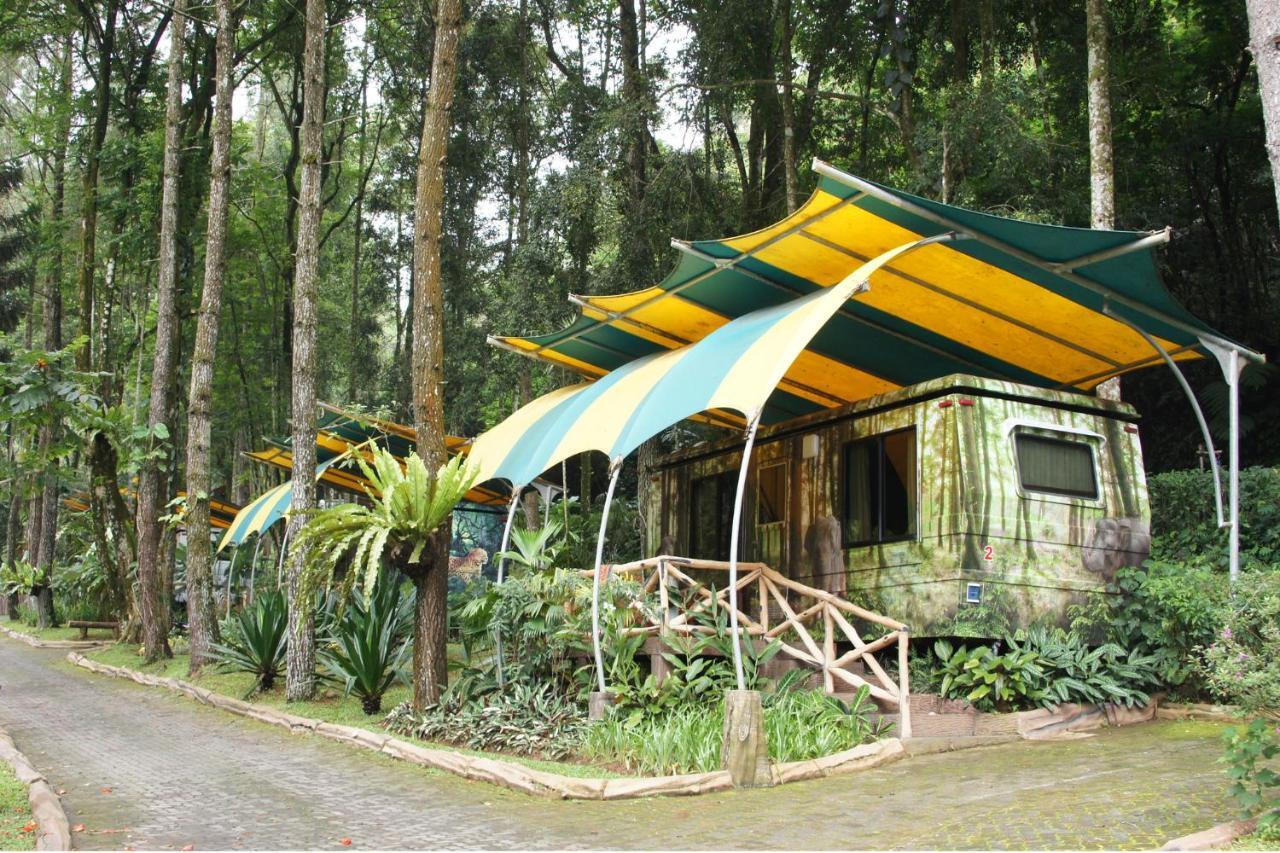 Safari Resort Puncak Eksteriør billede